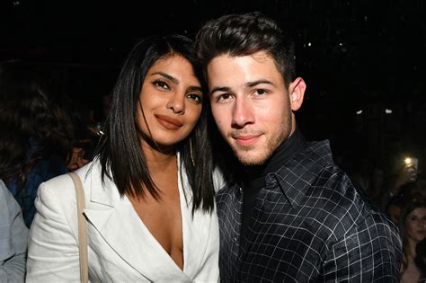 nick jonas moglie.